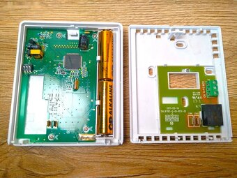 Termostat EMOS Salus T105 + baterie ZDARMA - 3