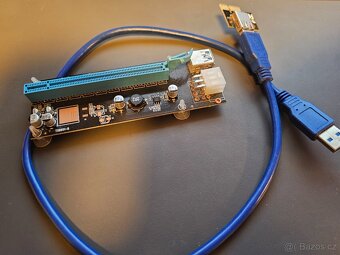 1x PCIe riser z x1 na PCIe x16 + 6-pin napájení - 3