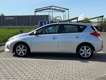 TOYOTA  AURIS 1.3 VVT-i 73KW - 3