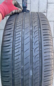 235/45 R18 - 2x letní Barum 7-8mm - 3
