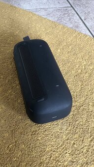 Bose Soundlink Flex - 3