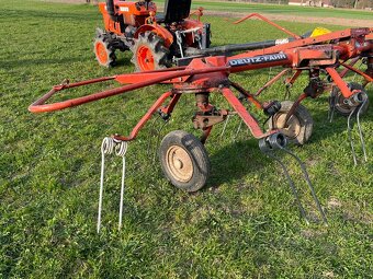 Obraceč sena DEUTZ-FAHR záběr 4 metry - 3