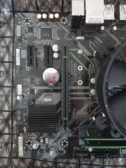 H310/16GB RAM/9.GEN PENTIUM GOLD - 3