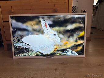 Smart TV JVC 32 " (81,28 cm) - 3