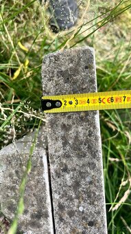 Plot 60 m na 150 cm,pouzity vruty,sloupka,betony,pletivo. - 3
