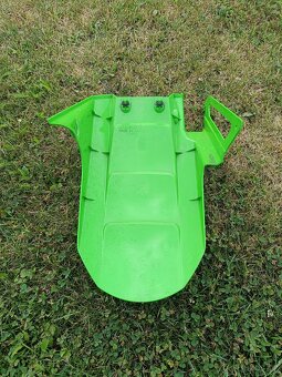 Zadní blatník Kawasaki Z750 - 3