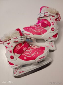 Rostoucí dívčí brusle Crowned vel. 29-32 - 3