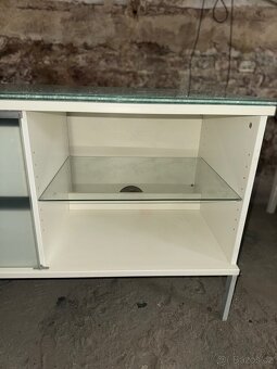 Moderní komoda / TV stolek - 3