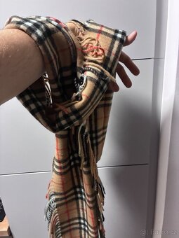 Šála Burberry - 3