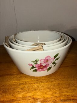 Skleněné a keramické nádobí - 3