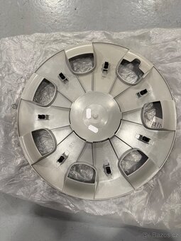 Fabia I, POKLICE - 3