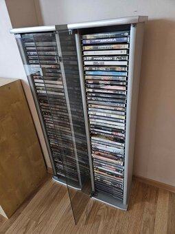 2x stojan na CD/DVD, hry - 3