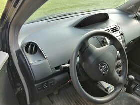 Toyota Yaris 1.3 VVTi, 64 kW, 2007, benzin + LPG, klima - 3