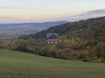 Ždánice - Chcete vlastnit kus zajímavého pozemku, vhodného n - 3