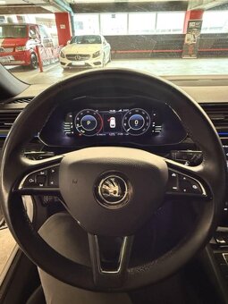 Škoda Superb y3 2 litr 140 kW - 3