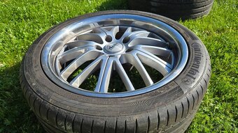 245/40 R18 Y XL - 3