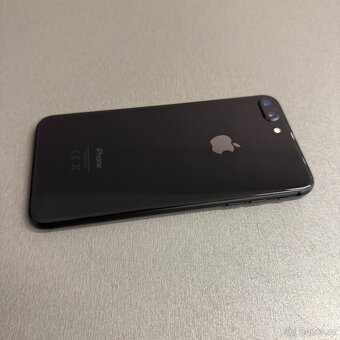 iPhone 8 Plus 64GB, pěkný stav, 12 měsíců záruka - 3