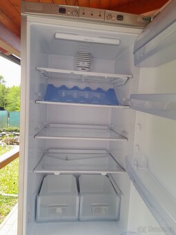 Lednice Indesit A+ - 3