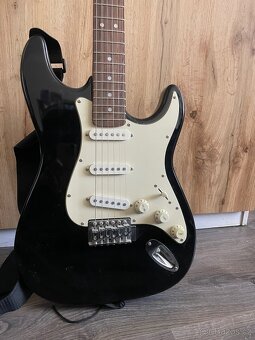Kytara stratocaster + kombo - 3