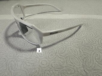 Nové fotochromatické cyklistické brýle značky SCVCN - 3