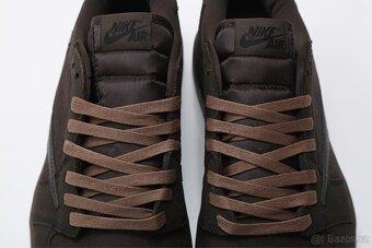 Air Jordan 1 Low Travis Scott Velvet Brown - 3