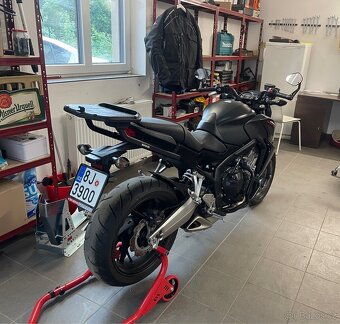 Honda cb 650 f - 3