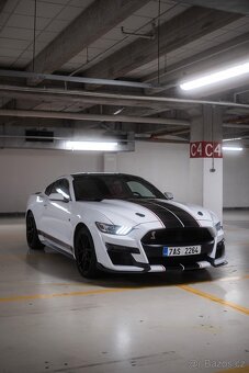 Ford Mustang 3,7 - 3