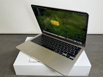 MacBook Air 13'' 2022 / M2 / 8GB / 256GB SSD / Starlight - - 3