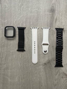 Apple Watch SE GPS, 40 mm Space Gray - 3