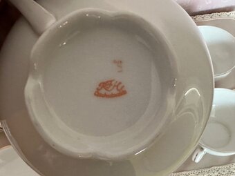 Letitý porcelán a sklo - 3