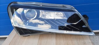 PP SVĚTLO XENON ŠKODA SUPERB III - 3