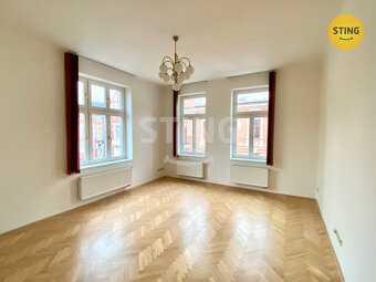 Pronájem bytu a garáže Opava, 134148 - 3