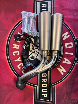 Indian FTR 1200 výfuk AKRAPOVIČ - 3