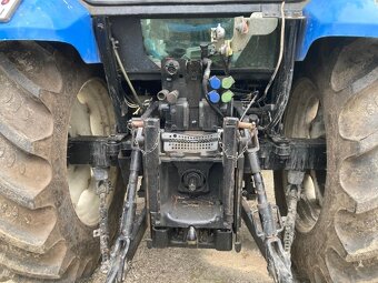 Traktor New Holland TL80 - 3
