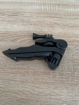 PRODÁM STATIV GOPRO - 3