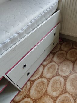 Dětská vyvýšená postel - 3