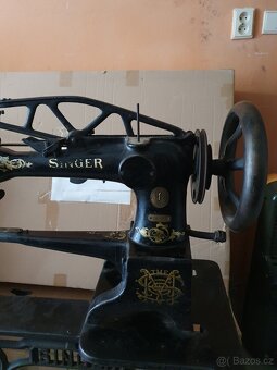 Prodám obuvnický šicí stroj SINGER. - 3