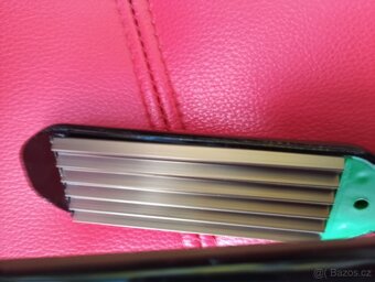 Žehlička na vlasy - 3