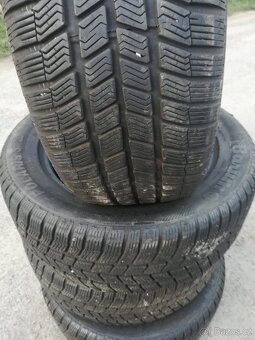 235 /55R17 - 3