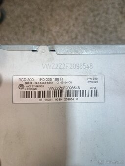 Rádio z VW caddy 2007 - 3