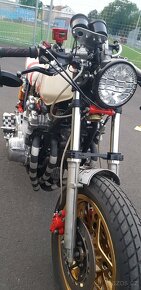 Cafe Racer Honda CB750f bol dor prestavba - 3