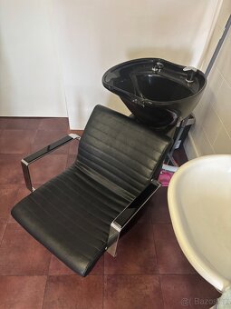 Vybavení z BarberShopu (kadeřnictví) - 3