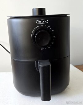Horkovzdušná fritéza Bella AF 82 - 3