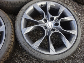 Alu kola Škoda Octavia 3 RS 225/35/19 celorok NOVÉ - 3