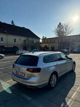 Volkswagen Passat b8 highline 2.0 tdi 140kw dsg - 3