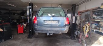 Golf IV - 3
