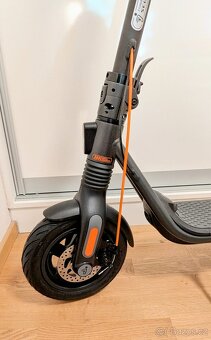 Segway Ninebot F2 PRO E odpružená elektrokoloběžka, 32 km/h - 3