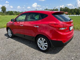 Hyundai ix35 2.0 MPI 4WD 6AT, CZ původ, servisováno, 2. maj. - 3