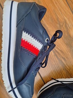 Kožené sneakers Tommy Hilfiger, vel. 39 - 3