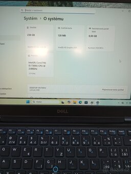 Notebook Dell Latitude 5480. SIM karta - 3